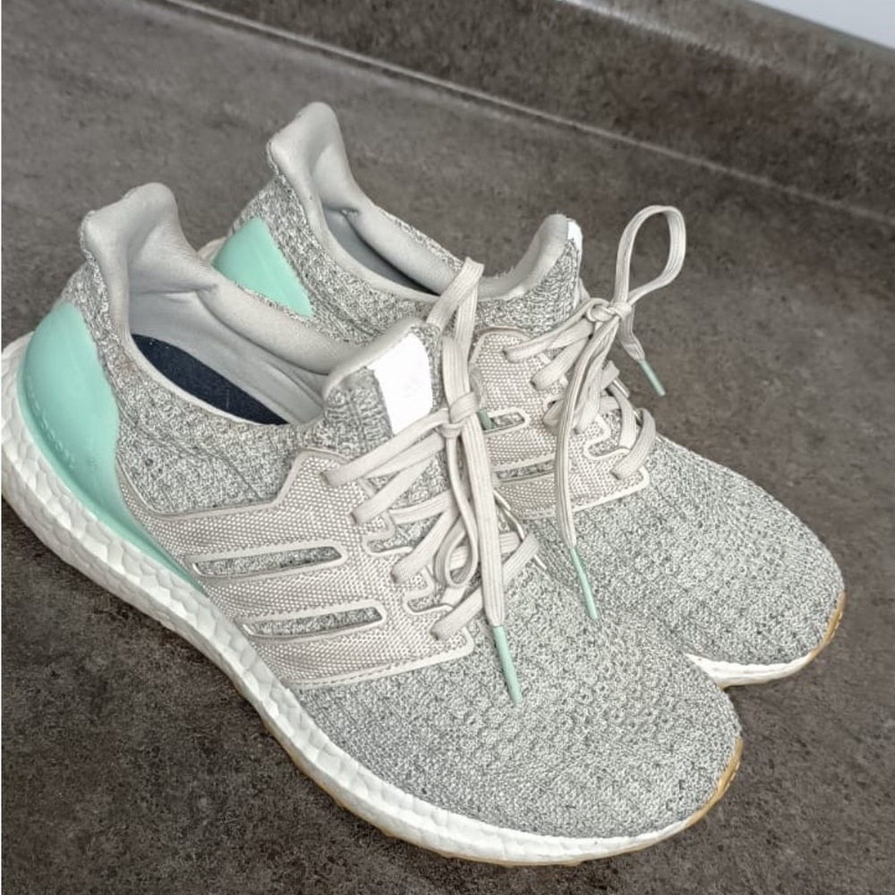 Adidas Boost Women's Gray and Mint Running Shoes